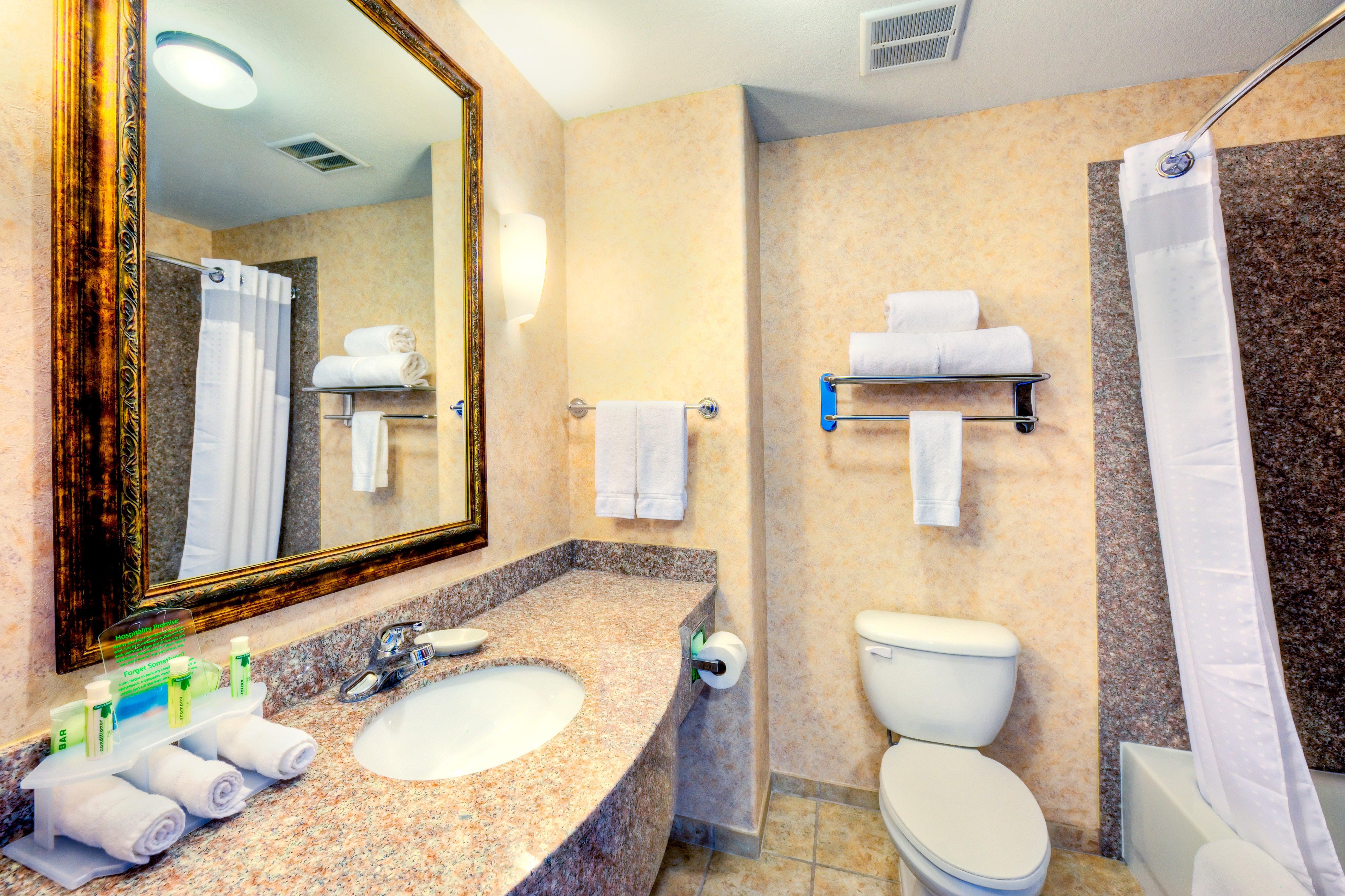 Holiday Inn Express And Suites Granbury By Ihg Εξωτερικό φωτογραφία