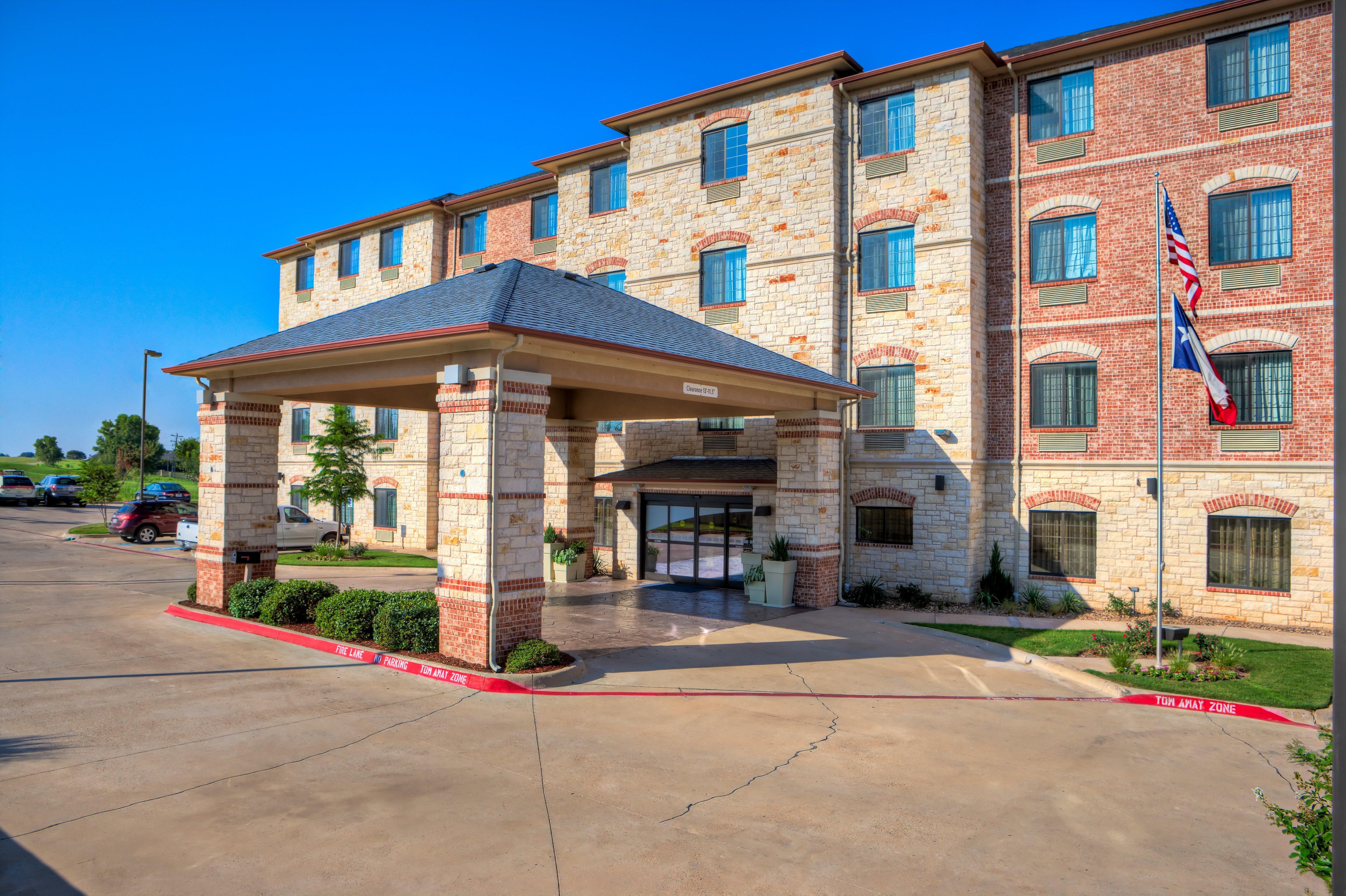 Holiday Inn Express And Suites Granbury By Ihg Εξωτερικό φωτογραφία