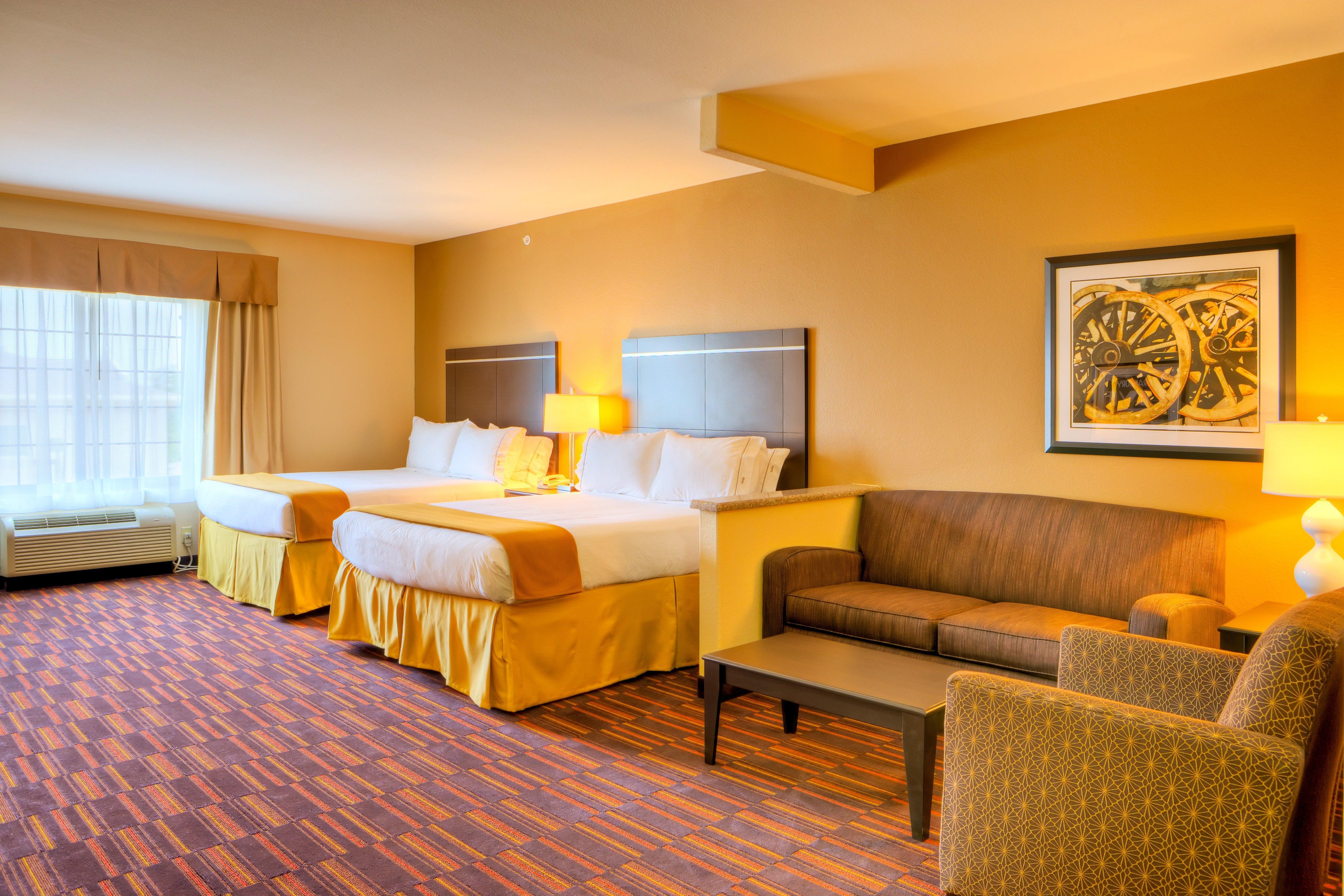 Holiday Inn Express And Suites Granbury By Ihg Εξωτερικό φωτογραφία